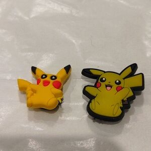 2 Pokémon shoes figurine charms for kids New.